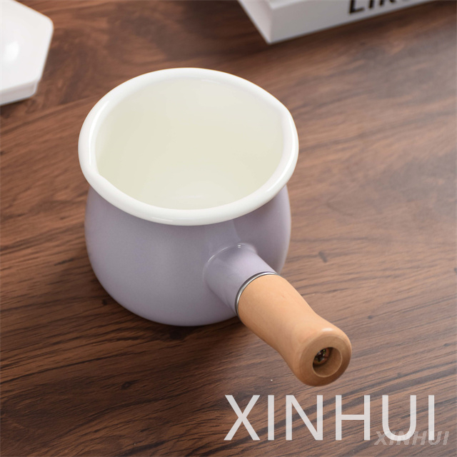 Kitchenware Hot Safe Wood Handle Enamel Baby Milk Pot